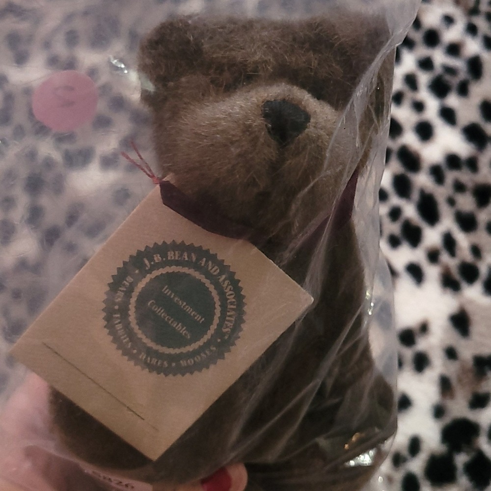 Boyds Bears JB Bean and Associates Brown Plush Teddy Bear Purple Ribbon NWT Vtg